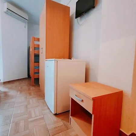 And Matusko Gostinjska kuća Neum